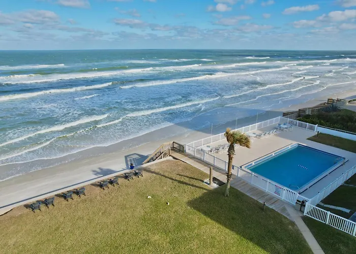 Zen Beach Retreat - Ocean View Townhouse -No Drive Beach